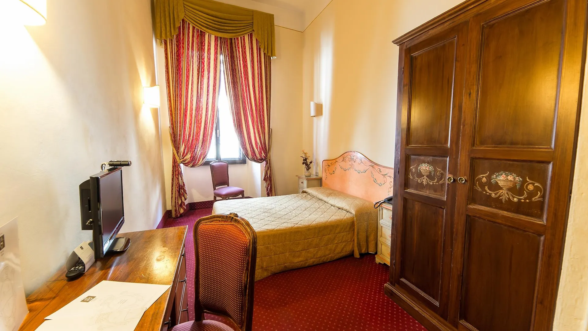 Hotel Paris Florencie Itálie